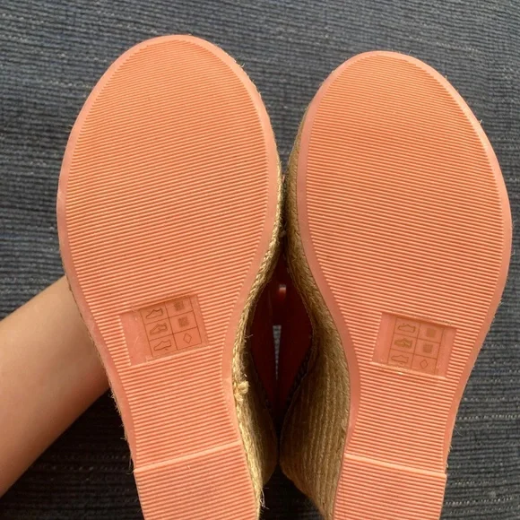 Spring wedges size 6 - Picture 5 of 5